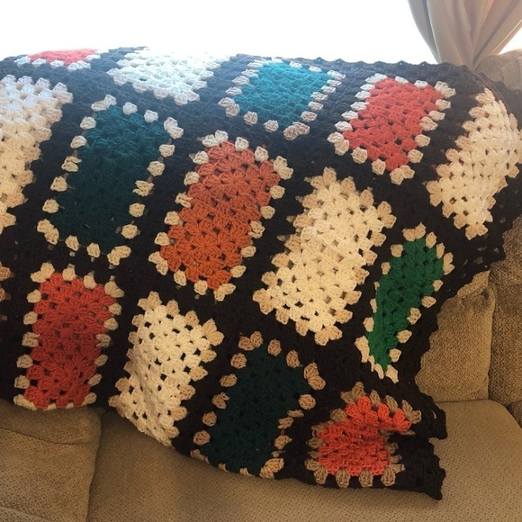 Handmade Granny Square Crochet Vintage Afghan Blanket - Picture 2 of 8